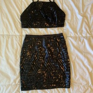 Black sequin embellished matching two piece set size L